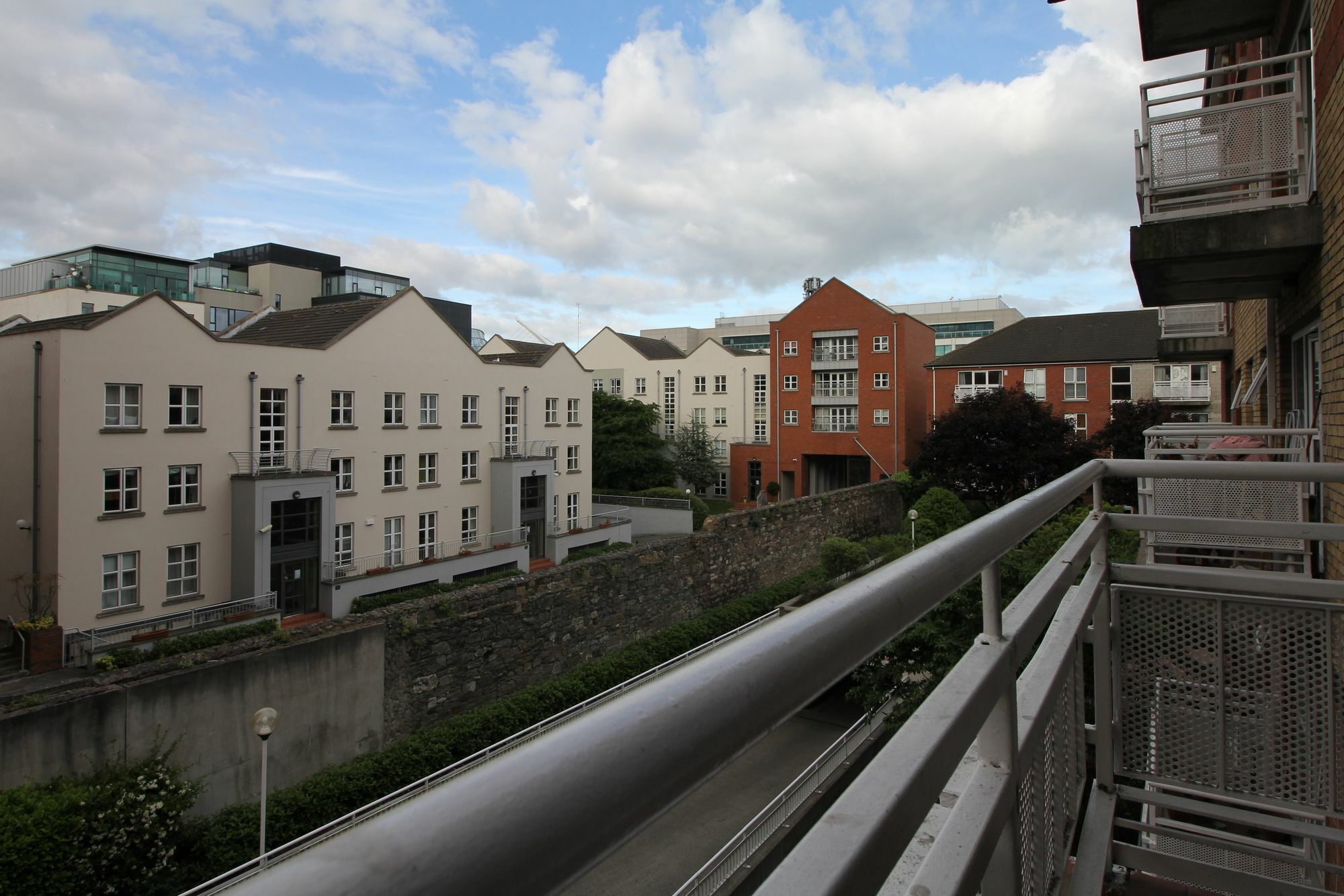 The Windmill Apartment Dublin Eksteriør billede